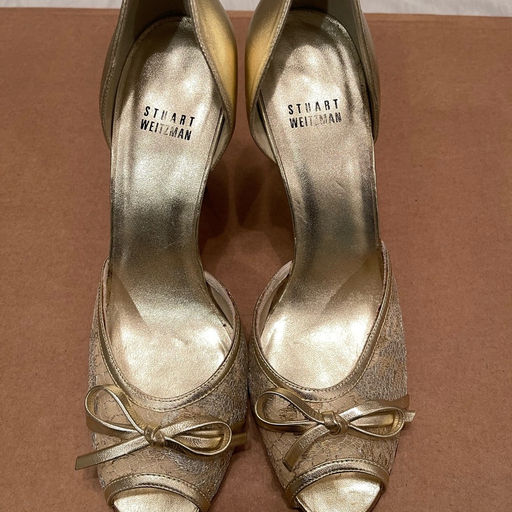 Stuart Weitzman Gold Glitter Mesh/ Leather D'Orsay Peeptoe Pumps
